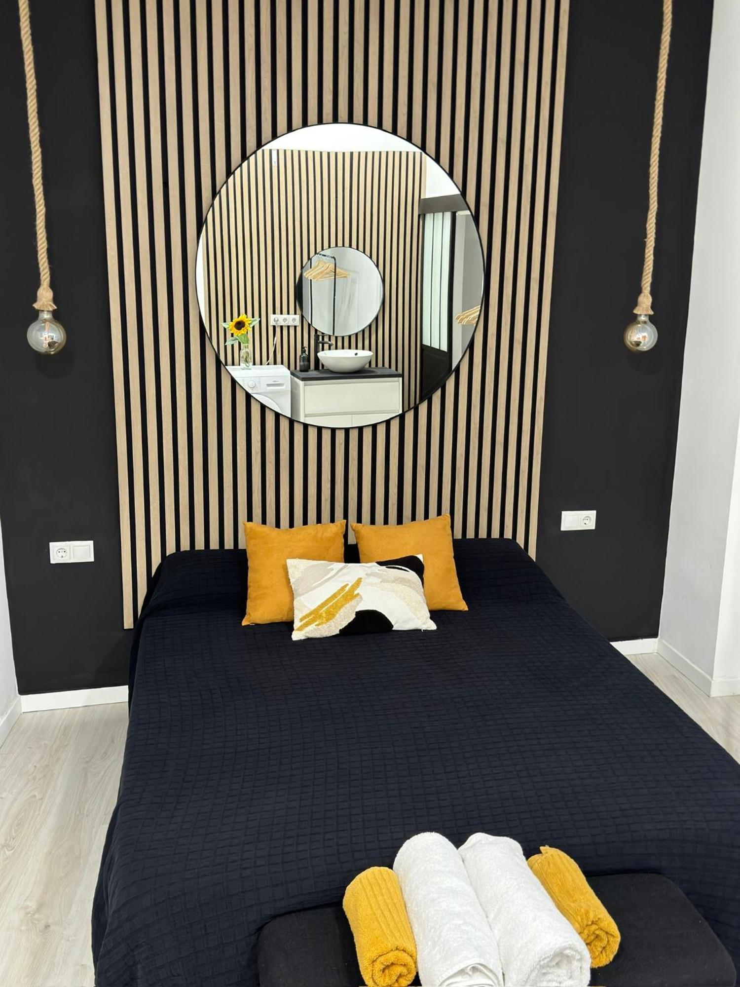 Anthracita Apartment Valencia Exterior photo